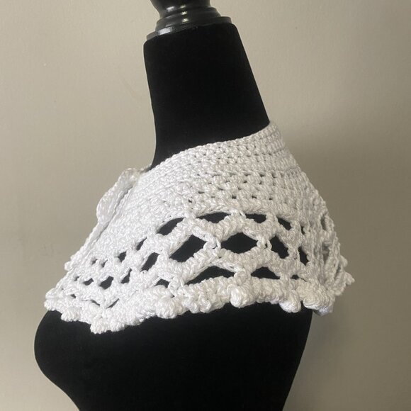 Handmade Crochet White Cotton Large Collar Neckwear Accessory - Picture 3 of 6